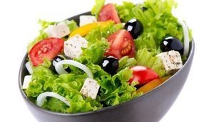 Alimentos prohibidos para una ensalada fit